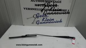 Usados Brazo delantero de limpiaparabrisas Citroen Berlingo Precio de solicitud ofrecido por Gebr.Klein Gunnewiek Ho.BV
