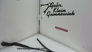 Usagé Bras essuie-glace avant Opel Adam Prix sur demande proposé par Gebr.Klein Gunnewiek Ho.BV
