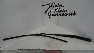 Usagé Bras essuie-glace avant Volkswagen Polo Prix sur demande proposé par Gebr.Klein Gunnewiek Ho.BV