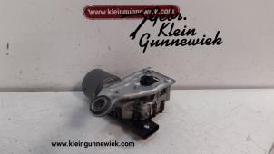 Used Front wiper motor Volkswagen Jetta Price on request offered by Gebr.Klein Gunnewiek Ho.BV