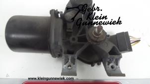 Usados Motor limpiaparabrisas delante Peugeot 107 Precio de solicitud ofrecido por Gebr.Klein Gunnewiek Ho.BV
