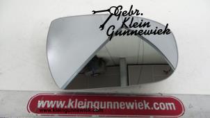 Used Mirror glass, right Hyundai I20 Price on request offered by Gebr.Klein Gunnewiek Ho.BV