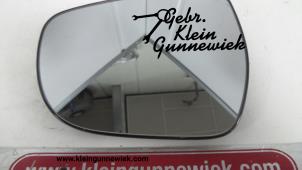 Used Mirror glass, left Suzuki Celerio Price on request offered by Gebr.Klein Gunnewiek Ho.BV