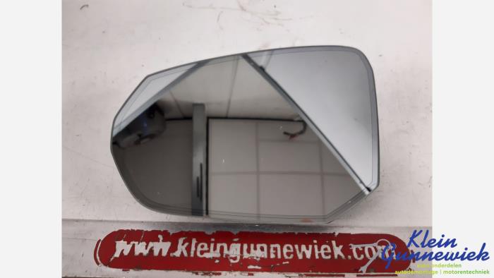 Używane Szyba lusterka lewego Audi Q2 Cena € 100,00 Procedura marży oferowane przez Klein Gunnewiek Autodemontage & Motorentechniek