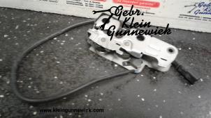 Usagé Mécanique de verrouillage capot Volkswagen Tiguan Prix sur demande proposé par Gebr.Klein Gunnewiek Ho.BV