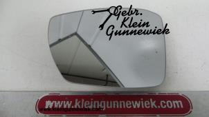 Usados Cristal reflectante izquierda Skoda Octavia Precio de solicitud ofrecido por Gebr.Klein Gunnewiek Ho.BV