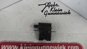 Usados Mecanismo de cierre del portón trasero Peugeot 407 Precio de solicitud ofrecido por Gebr.Klein Gunnewiek Ho.BV