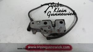 Usagé Mécanique de verrouillage capot Volkswagen Tiguan Prix sur demande proposé par Gebr.Klein Gunnewiek Ho.BV