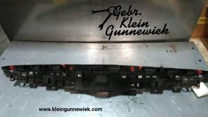 Używane Plyta zamka przedniego Opel Insignia Cena na żądanie oferowane przez Gebr.Klein Gunnewiek Ho.BV