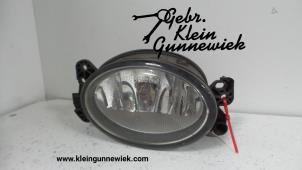 Gebrauchte Nebelscheinwerfer rechts vorne Mercedes E-Klasse Preis auf Anfrage angeboten von Gebr.Klein Gunnewiek Ho.BV