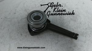 New Thrust bearing Opel Vivaro Price € 60,50 Inclusive VAT offered by Gebr.Klein Gunnewiek Ho.BV