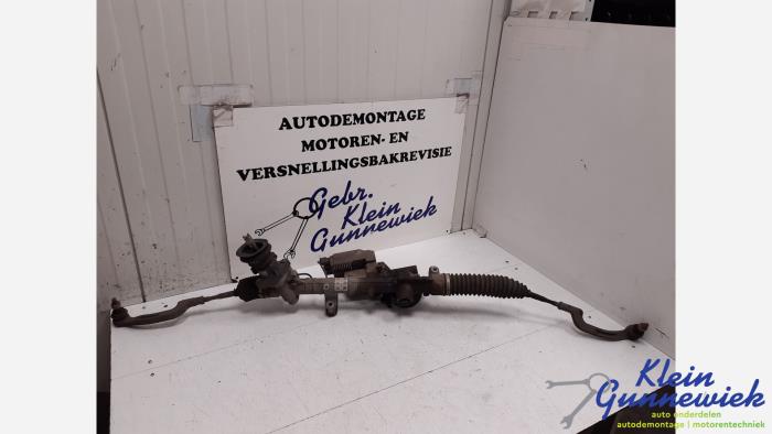 Begagnade Styrbox Mercedes A-Klasse Pris € 100,00 Marginaltabell erbjuds av Klein Gunnewiek Autodemontage & Motorentechniek