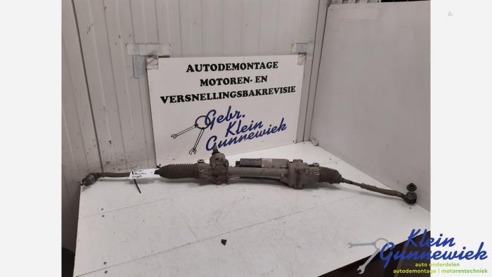 Begagnade Styrbox Mercedes C-Klasse Pris € 350,00 Marginaltabell erbjuds av Klein Gunnewiek Autodemontage & Motorentechniek