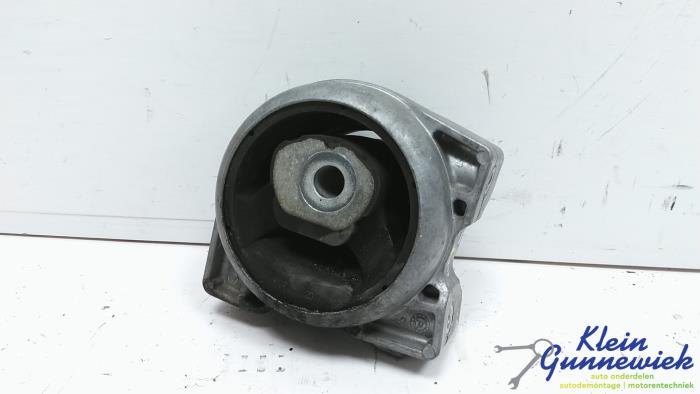 Used Engine mount Mercedes A-Klasse Price € 16,00 Margin scheme offered by Klein Gunnewiek Autodemontage & Motorentechniek