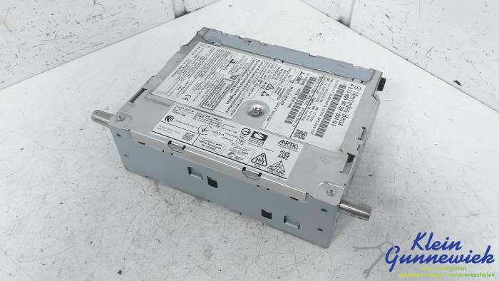 Usagé Système navigation Mercedes C-Klasse Prix € 639,00 Règlement à la marge proposé par Klein Gunnewiek Autodemontage & Motorentechniek