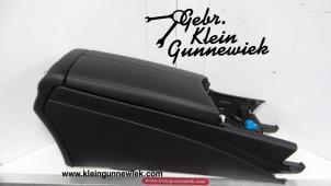 Usados Apoyabrazos Mercedes C-Klasse Precio de solicitud ofrecido por Gebr.Klein Gunnewiek Ho.BV