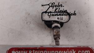 Used Tyre pressure sensor Mercedes C-Klasse Price € 30,00 Margin scheme offered by Gebr.Klein Gunnewiek Ho.BV