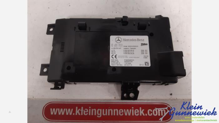 Usagé Ordinateur divers Mercedes C-Klasse Prix € 77,00 Règlement à la marge proposé par Klein Gunnewiek Autodemontage & Motorentechniek