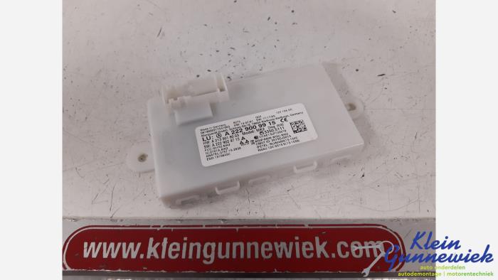 Usagé Ordinateur divers Mercedes C-Klasse Prix € 36,00 Règlement à la marge proposé par Klein Gunnewiek Autodemontage & Motorentechniek