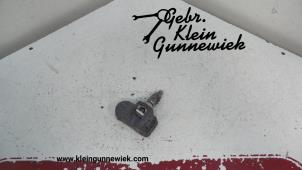 Used Tyre pressure sensor Mercedes ML-Klasse Price on request offered by Gebr.Klein Gunnewiek Ho.BV