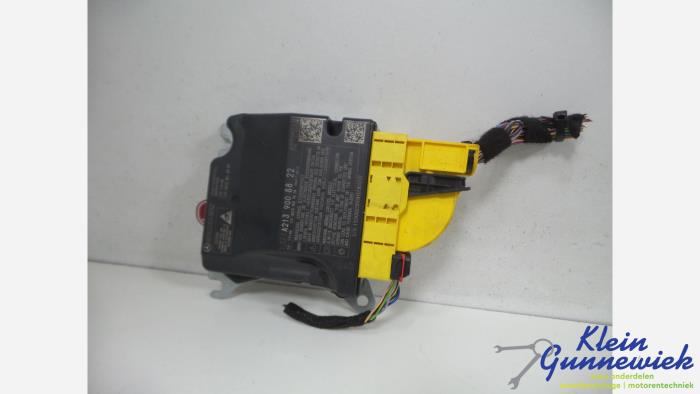 Begagnade Airbagmodul Mercedes E-Klasse Pris € 113,00 Marginaltabell erbjuds av Klein Gunnewiek Autodemontage & Motorentechniek