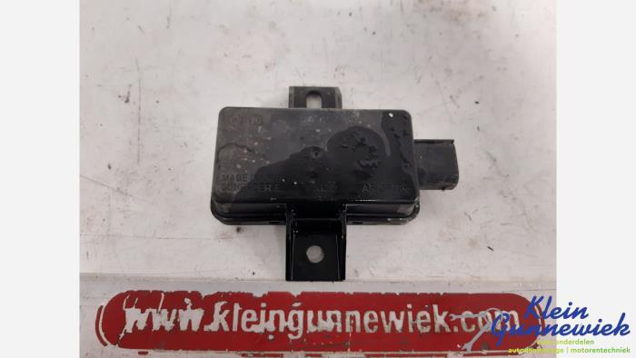 Used Computer, miscellaneous Mercedes ML-Klasse Price € 20,00 Margin scheme offered by Klein Gunnewiek Autodemontage & Motorentechniek