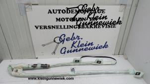 Używane Kurtyna lewa Mercedes E-Klasse Cena € 125,00 Procedura marży oferowane przez Gebr.Klein Gunnewiek Ho.BV