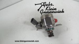 Used Mechanical fuel pump Mercedes CLA Price € 125,00 Margin scheme offered by Gebr.Klein Gunnewiek Ho.BV