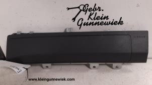 Used Knee airbag, right Mercedes GLA-Klasse Price € 75,00 Margin scheme offered by Gebr.Klein Gunnewiek Ho.BV