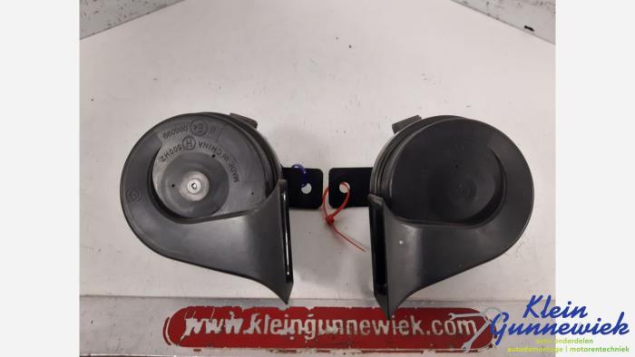 Używane Klakson MG ZS Cena € 21,00 Procedura marży oferowane przez Klein Gunnewiek Autodemontage & Motorentechniek
