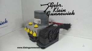 Used ABS pump Mercedes B-Klasse Price € 275,00 Margin scheme offered by Gebr.Klein Gunnewiek Ho.BV