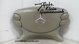 Usagé Airbag gauche (volant) Mercedes CLK Prix € 75,00 Règlement à la marge proposé par Gebr.Klein Gunnewiek Ho.BV