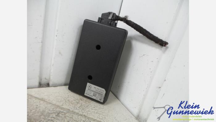 Usagé Ordinateur divers Mercedes CLK Prix € 36,00 Règlement à la marge proposé par Klein Gunnewiek Autodemontage & Motorentechniek