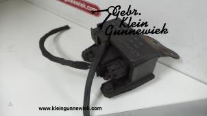 Used Cooling computer Mercedes C-Klasse Price on request offered by Gebr.Klein Gunnewiek Ho.BV