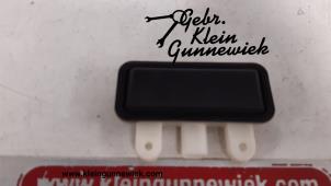 Gebrauchte Heckklappengriff Mercedes ML-Klasse Preis € 25,00 Margenregelung angeboten von Gebr.Klein Gunnewiek Ho.BV