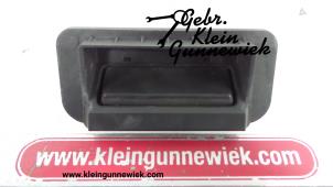 Używane Uchwyt tylnej klapy Mercedes E-Klasse Cena na żądanie oferowane przez Gebr.Klein Gunnewiek Ho.BV