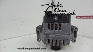 Gebrauchte Dynamo Mercedes C-Klasse Preis € 175,00 Margenregelung angeboten von Klein Gunnewiek Autodemontage & Motorentechniek