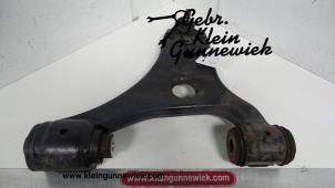 Usagé Bras de suspension bas avant droit Mercedes B-Klasse Prix sur demande proposé par Gebr.Klein Gunnewiek Ho.BV