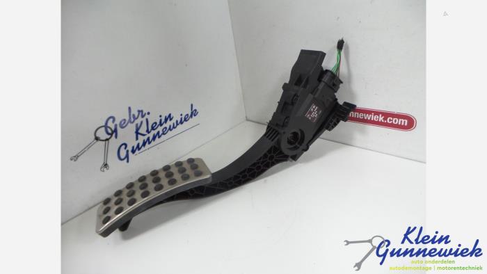 Begagnade Gaspedalsensor Mercedes CLA Pris € 30,00 Marginaltabell erbjuds av Klein Gunnewiek Autodemontage & Motorentechniek