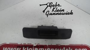 Gebrauchte Heckklappengriff Mercedes A-Klasse Preis auf Anfrage angeboten von Gebr.Klein Gunnewiek Ho.BV