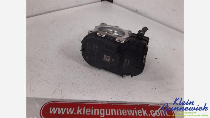 Gebrauchte Drosselklappengehäuse Mercedes GLA Preis € 18,00 Margenregelung angeboten von Klein Gunnewiek Autodemontage & Motorentechniek