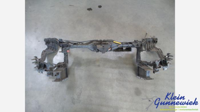 Begagnade Front Mercedes A-Klasse Pris € 72,00 Marginaltabell erbjuds av Klein Gunnewiek Autodemontage & Motorentechniek
