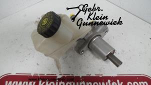 Usagé Cylindre de frein principal Mercedes C-Klasse Prix € 35,00 Règlement à la marge proposé par Gebr.Klein Gunnewiek Ho.BV