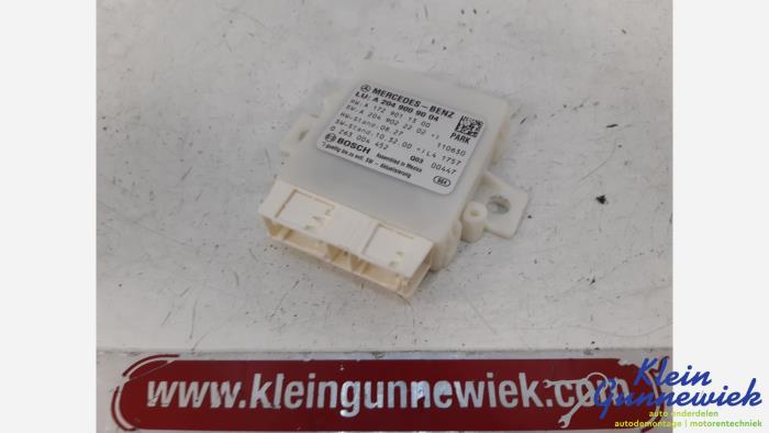 Begagnade PDC-modul Mercedes C-Klasse Pris € 32,00 Marginaltabell erbjuds av Klein Gunnewiek Autodemontage & Motorentechniek