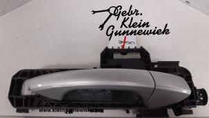Gebrauchte Türgriff 4-türig rechts vorne Mercedes ML-Klasse Preis € 35,00 Margenregelung angeboten von Gebr.Klein Gunnewiek Ho.BV