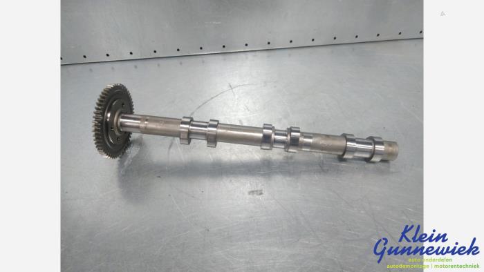 Usagé Arbre à cames Mercedes E-Klasse Prix € 100,00 Règlement à la marge proposé par Klein Gunnewiek Autodemontage & Motorentechniek