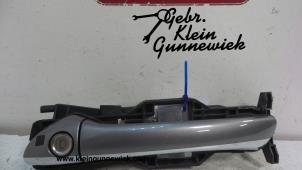 Gebrauchte Türgriff 4-türig links vorne Mercedes E-Klasse Preis € 30,00 Margenregelung angeboten von Gebr.Klein Gunnewiek Ho.BV