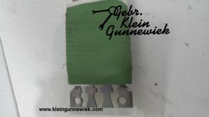 Used Heater resistor Mercedes A-Klasse Price on request offered by Gebr.Klein Gunnewiek Ho.BV