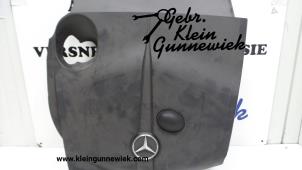 Używane Plyta ochronna silnika Mercedes GLA-Klasse Cena € 35,00 Procedura marży oferowane przez Gebr.Klein Gunnewiek Ho.BV