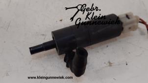 Used Headlight washer pump Mercedes CLA Price on request offered by Gebr.Klein Gunnewiek Ho.BV
